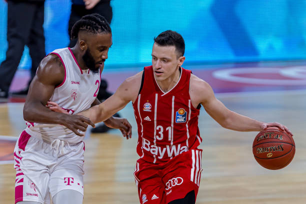 仍在敲定 仍在敲定