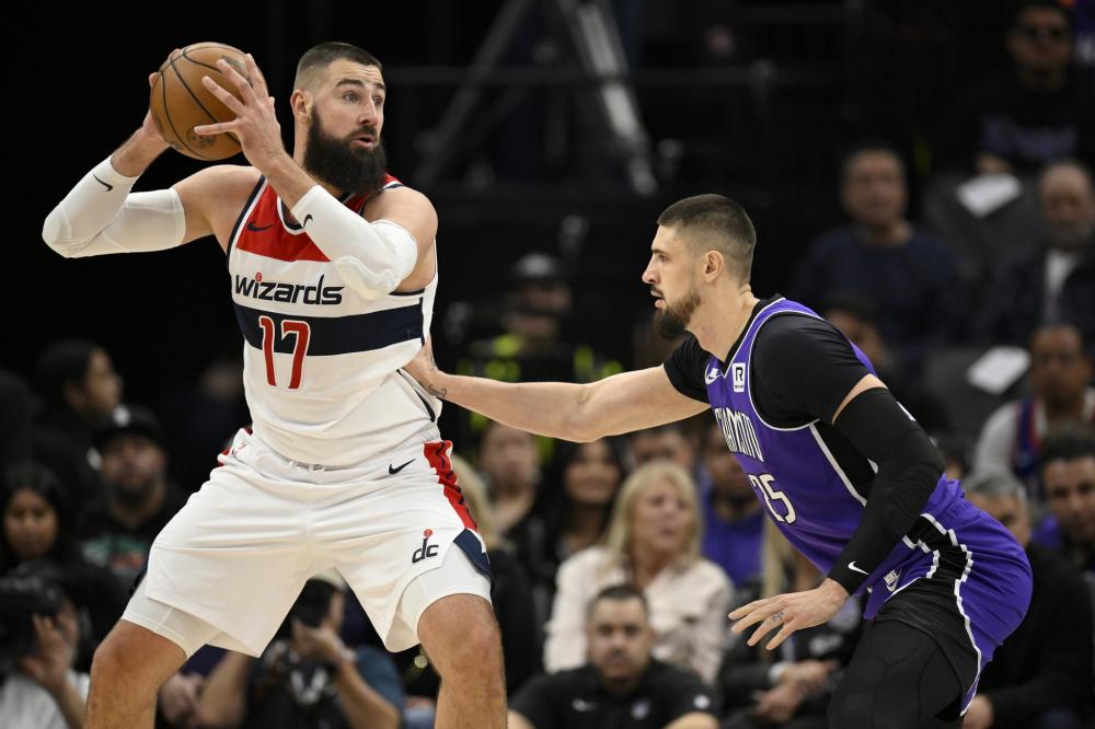 尽管身材并 尽管身材并