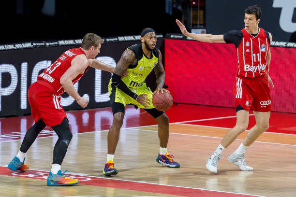 轻前锋亚马 轻前锋亚马